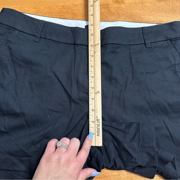 J. Crew Women’s Flat Front Shorts Size 14 City Fit 100% Cotton Black Mid Rise - Picture 7 of 8